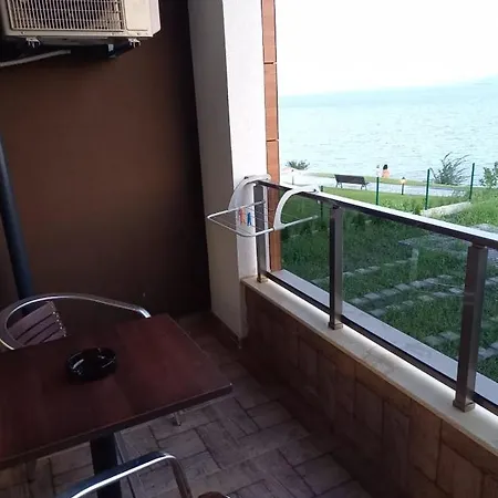 Студио За Гости Екатерина Studio Apartment Ekaterina アパート